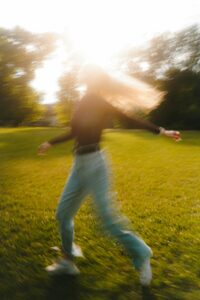 Bienestar emocional en tiempos de cambio: cómo sobrevivir a una mudanza sin estrés en 2026